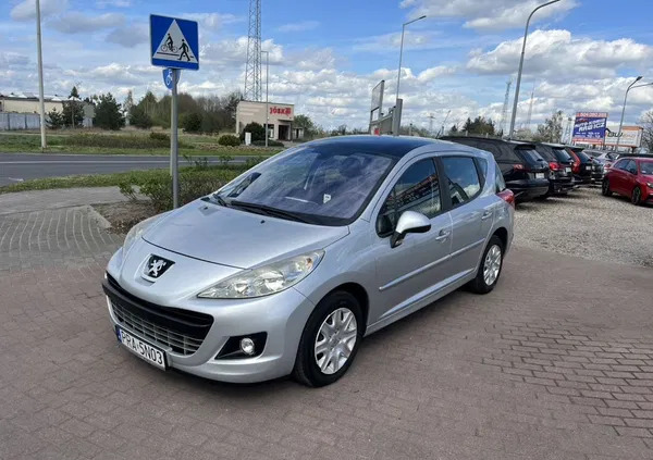 peugeot Peugeot 207 cena 13700 przebieg: 217000, rok produkcji 2010 z Leżajsk